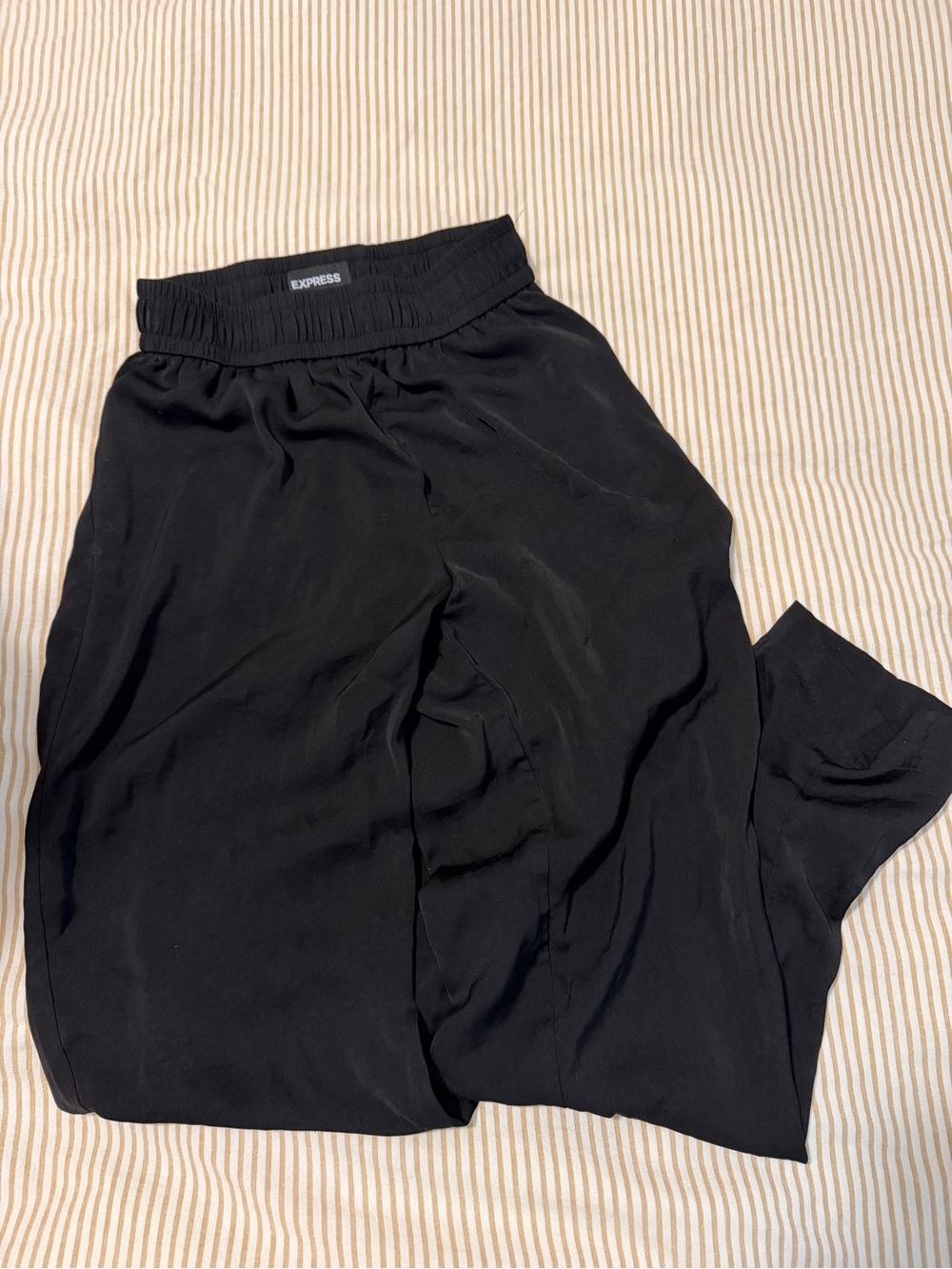 Express Women’s Black Elastic Waist Pants